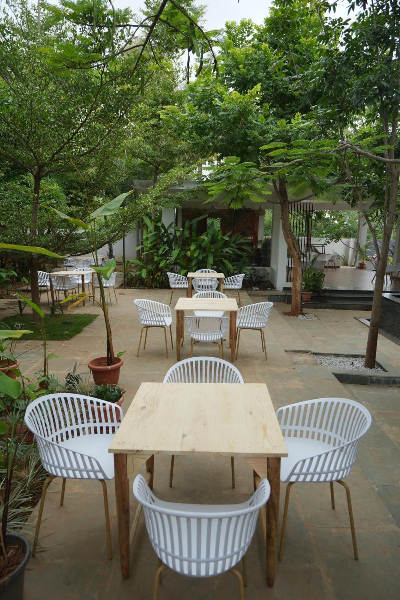Happy Retreats - Kai Hotel Chik Ballāpur Exterior photo