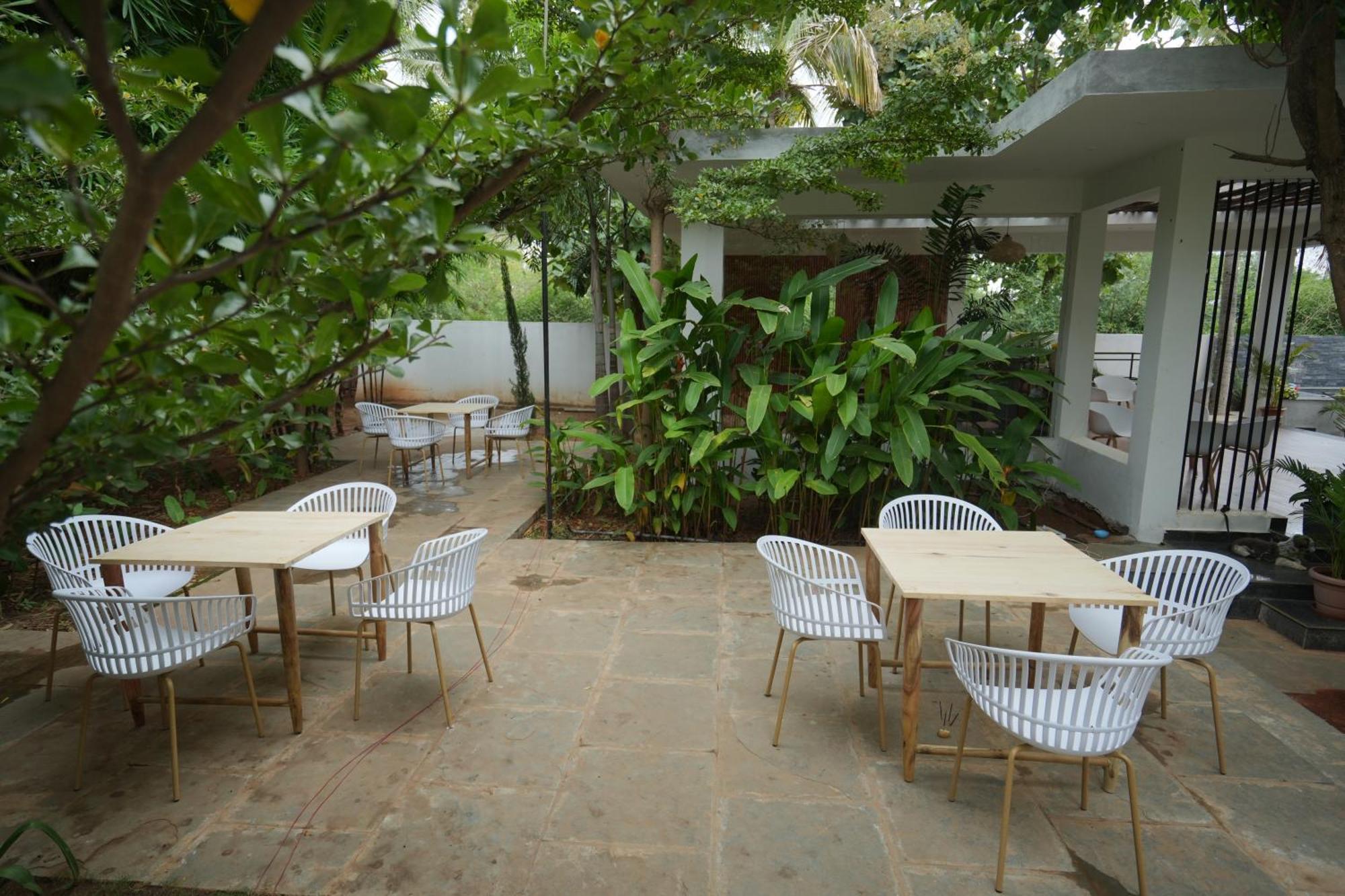 Happy Retreats - Kai Hotel Chik Ballāpur Exterior photo