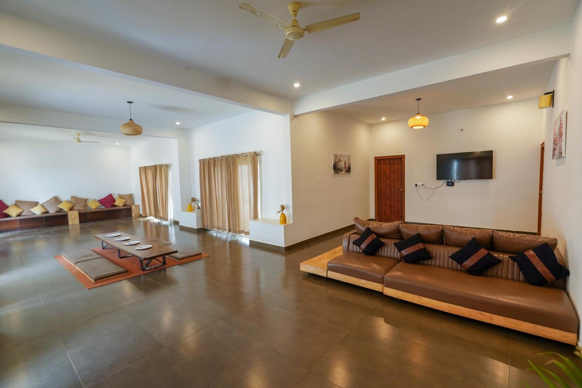 Happy Retreats - Kai Hotel Chik Ballāpur Exterior photo