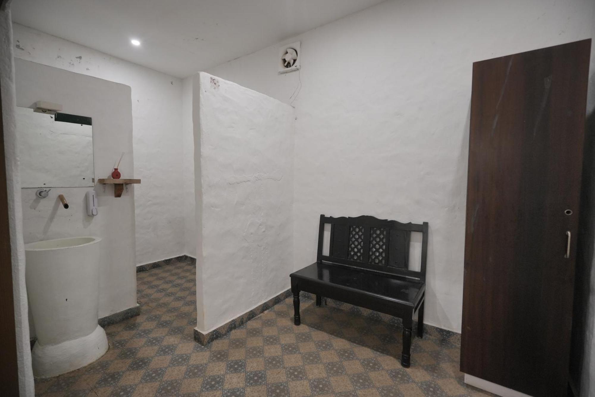 Happy Retreats - Kai Hotel Chik Ballāpur Exterior photo